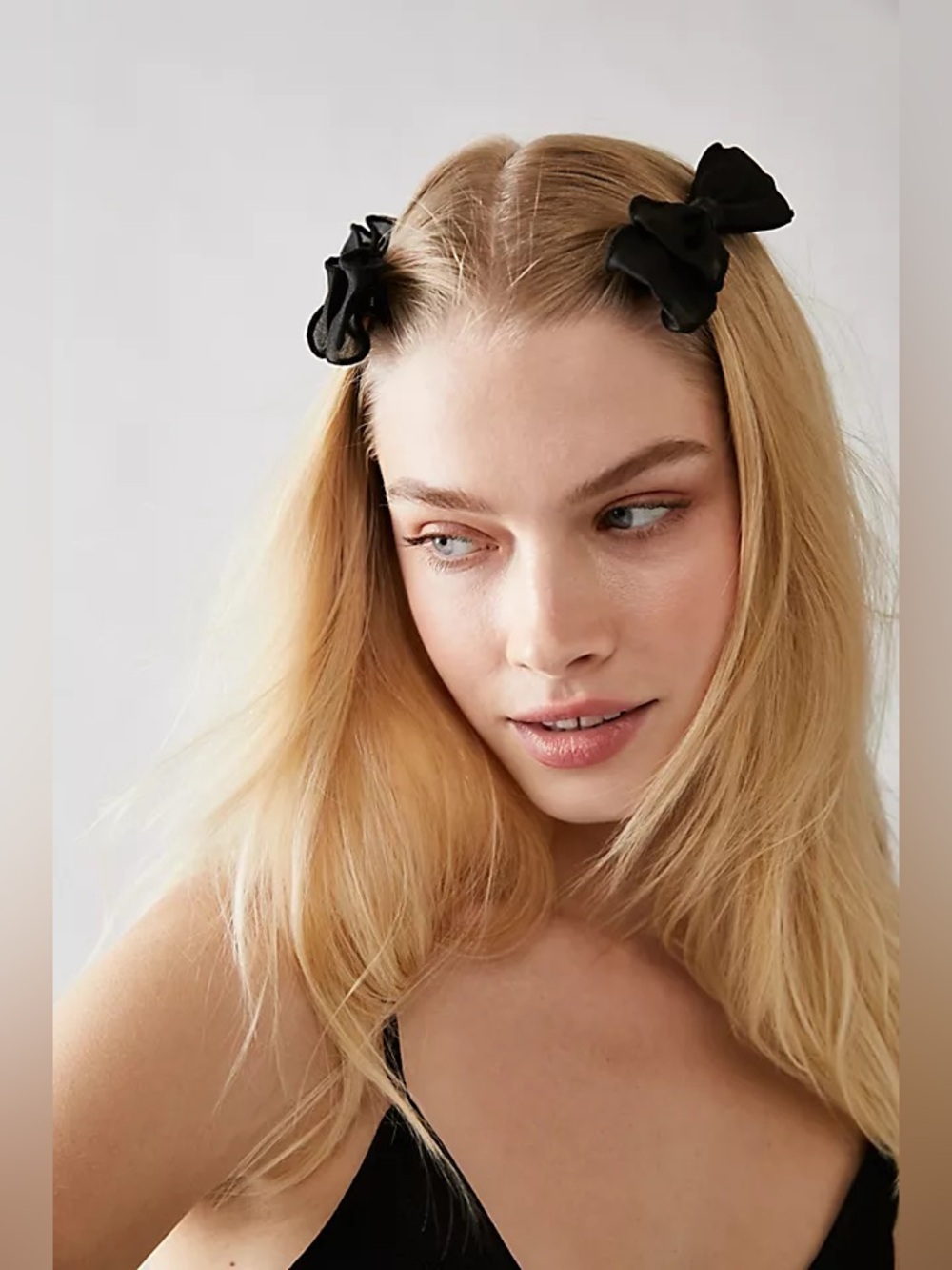 Free People Kenny Bow Clips Black